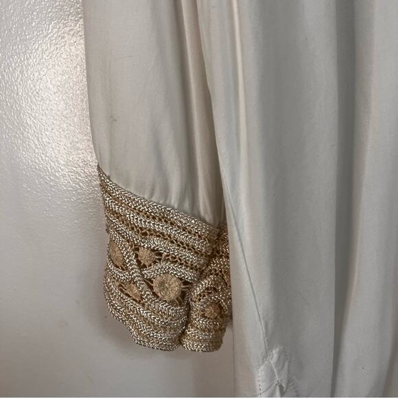 Rita Bordados a Mano XL cream color tunic top with handmade embroidered trim - Picture 6 of 6